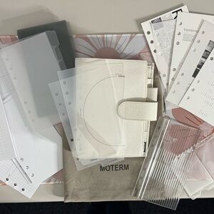 Moterm Luxe Ring Planner in Personal size with inserts, dashboards & dividers